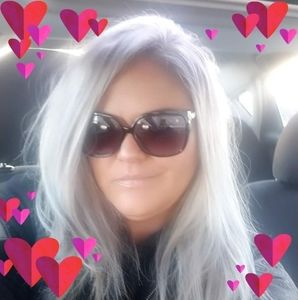 Meet your Posher, Marian